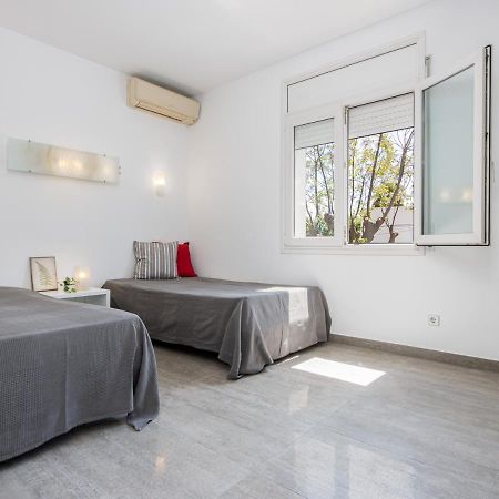 Goldhome - New House With Private Heated Pool, Parking, Wifi, Games Room Empuriabrava Exterior photo